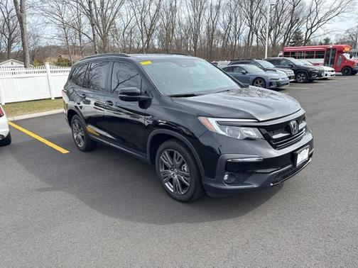 2022 Honda Pilot AWD Sport