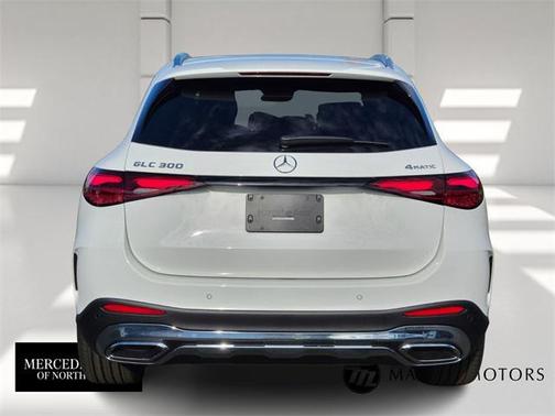 2026 Mercedes-Benz GLC 300 4MATIC