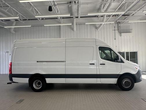 2024 Mercedes-Benz Sprinter 3500 High Roof