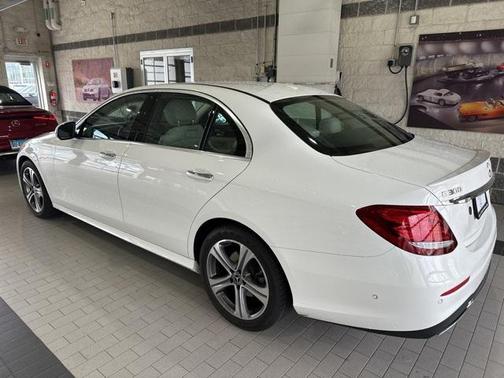 2018 Mercedes-Benz E-Class 4MATIC