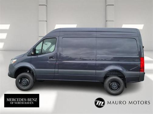 2025 Mercedes-Benz Sprinter 2500 Standard Roof
