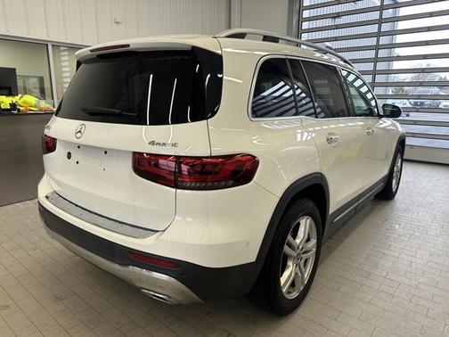 2022 Mercedes-Benz GLB 250 4MATIC