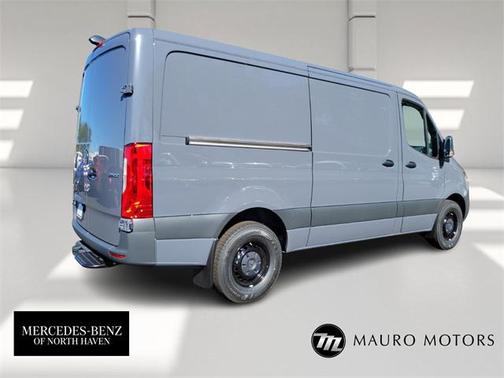 2025 Mercedes-Benz Sprinter 2500 Standard Roof