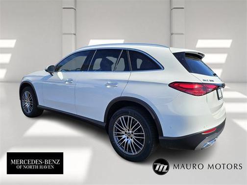 2026 Mercedes-Benz GLC 300 4MATIC
