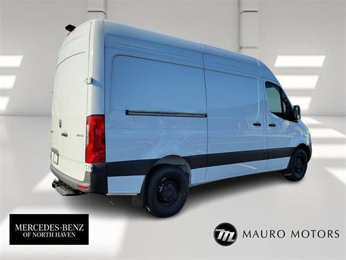 2025 Mercedes-Benz Sprinter 2500 Standard Roof