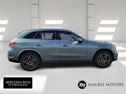 2026 Mercedes-Benz GLC 300 4MATIC