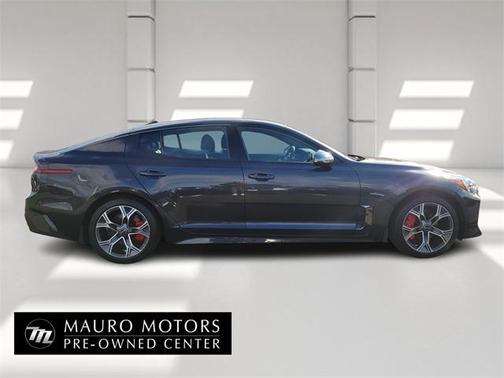 2020 Kia Stinger GT-Line