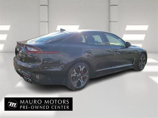2020 Kia Stinger GT-Line