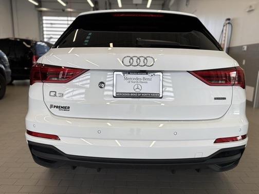 2024 Audi Q3 Premium 45 TFSI S line quattro Tiptronic