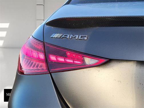 2025 Mercedes-Benz AMG C 43 4MATIC