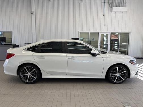 2023 Honda Civic Touring