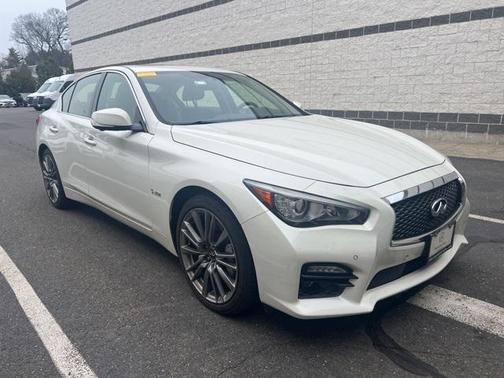 2016 INFINITI Q50 3.0t RED SPORT 400