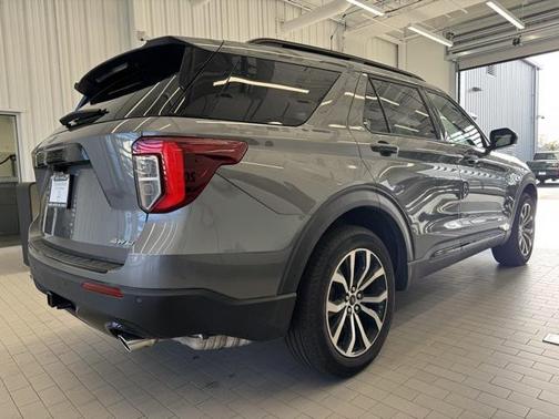 2023 Ford Explorer ST-Line