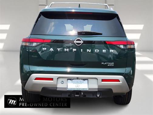 2023 Nissan Pathfinder Platinum 4WD