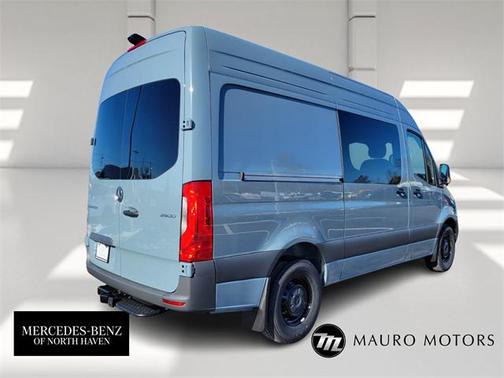 2025 Mercedes-Benz Sprinter 2500 Standard Roof