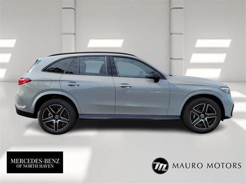 2026 Mercedes-Benz GLC 300 4MATIC