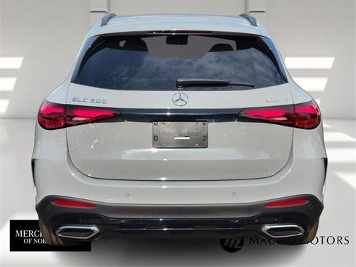 2026 Mercedes-Benz GLC 300 4MATIC