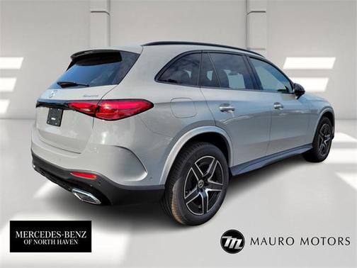 2026 Mercedes-Benz GLC 300 4MATIC