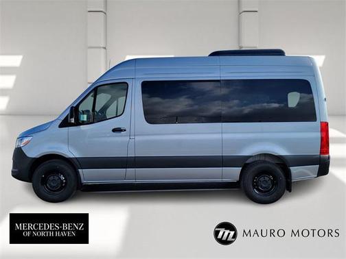 2025 Mercedes-Benz Sprinter 2500 Standard Roof