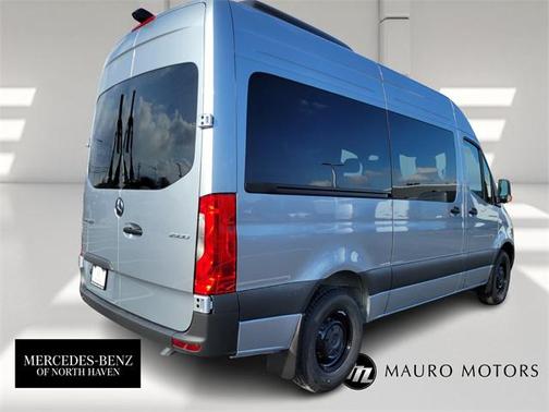 2025 Mercedes-Benz Sprinter 2500 Standard Roof