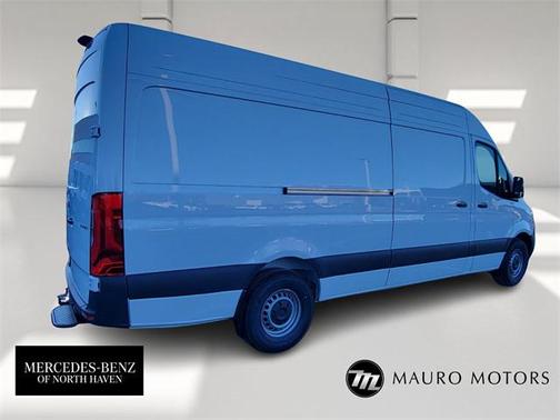 2024 Mercedes-Benz Sprinter 2500 Cargo 170 WB