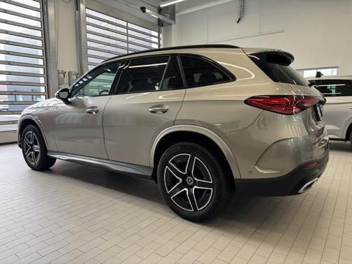2023 Mercedes-Benz GLC 300 4MATIC