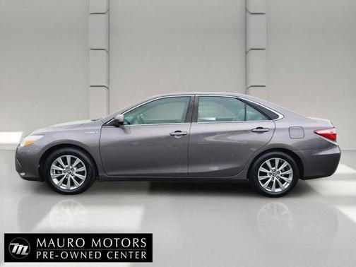 Gray 2015 Toyota Camry Hybrid XLE