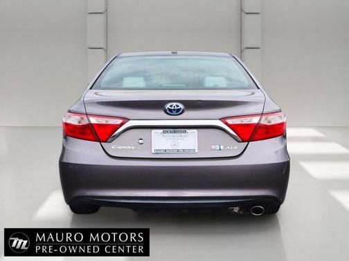 Gray 2015 Toyota Camry Hybrid XLE