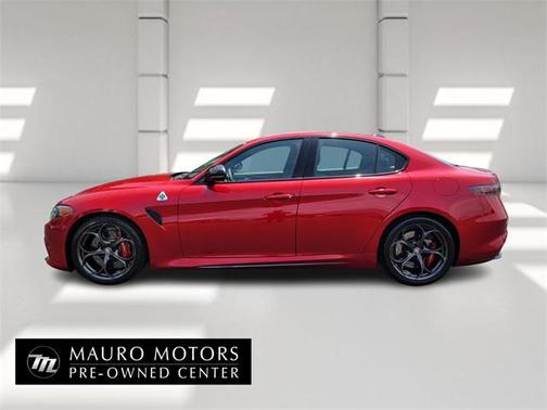 2024 Alfa Romeo Giulia Quadrifoglio