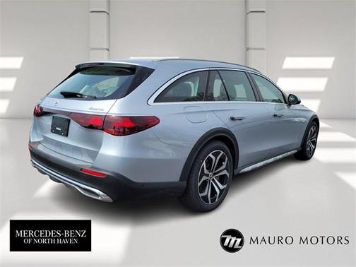 2025 Mercedes-Benz E-Class 4MATIC