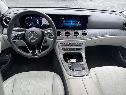 2022 Mercedes-Benz E-Class 4MATIC