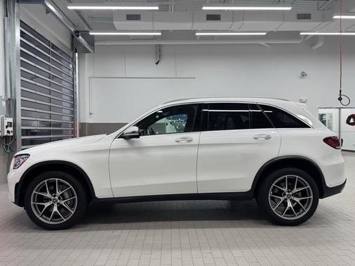 2022 Mercedes-Benz GLC 300 4MATIC