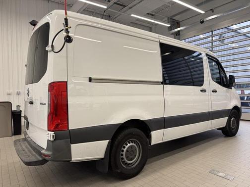 2021 Mercedes-Benz Sprinter 2500 Standard Roof