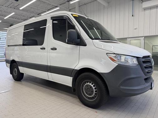 2021 Mercedes-Benz Sprinter 2500 Standard Roof