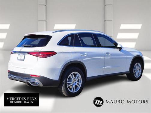 2026 Mercedes-Benz GLC 300 4MATIC