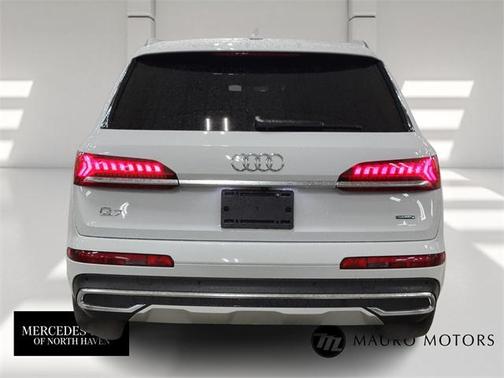2023 Audi Q7 55 Prestige