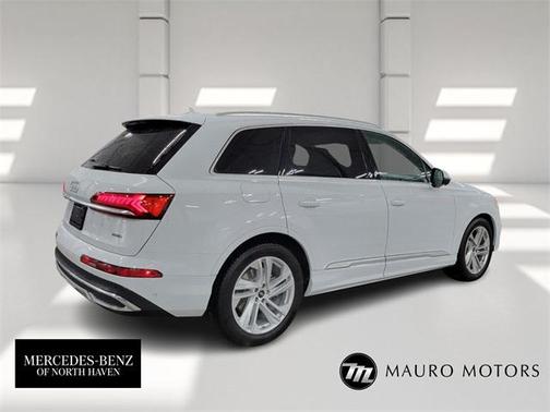 2023 Audi Q7 55 Prestige
