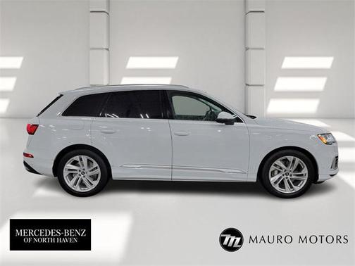 2023 Audi Q7 55 Prestige
