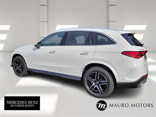 2026 Mercedes-Benz GLC 300 4MATIC