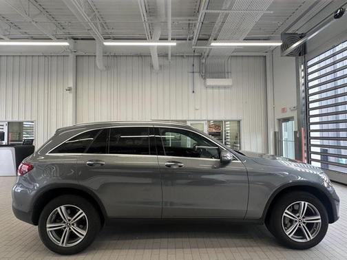 2022 Mercedes-Benz GLC 300 4MATIC