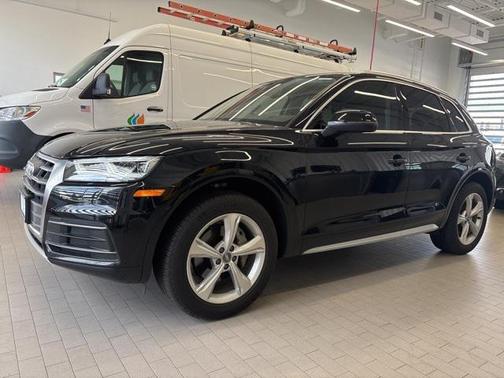 2020 Audi Q5 45 Premium Plus