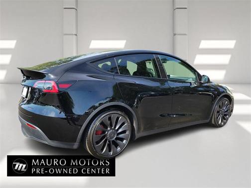 2022 Tesla Model Y Performance Dual Motor All-Wheel Drive