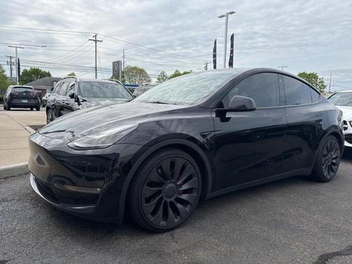 2022 Tesla Model Y Performance Dual Motor All-Wheel Drive