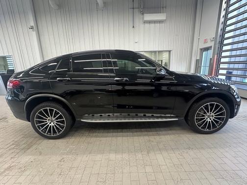 2023 Mercedes-Benz GLC 300 4MATIC Coupe