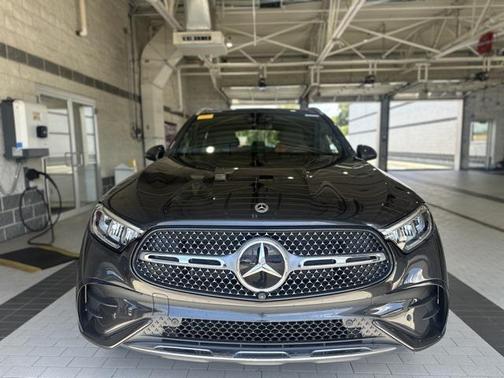 2023 Mercedes-Benz GLC 300 4MATIC