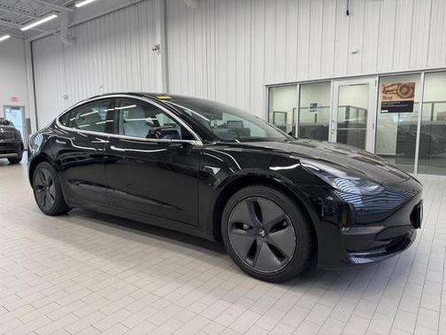 2020 Tesla Model 3 Long Range