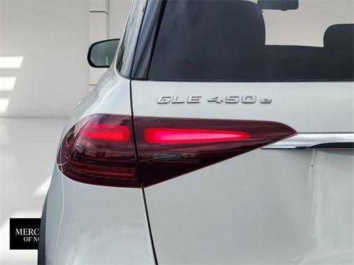 2025 Mercedes-Benz GLE 450e 4MATIC