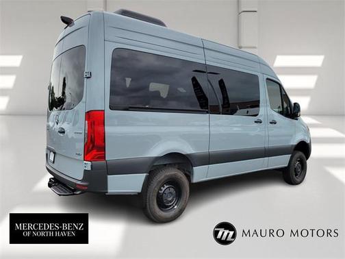 2025 Mercedes-Benz Sprinter 2500 Standard Roof