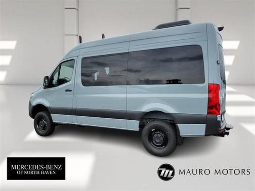 2025 Mercedes-Benz Sprinter 2500 Standard Roof