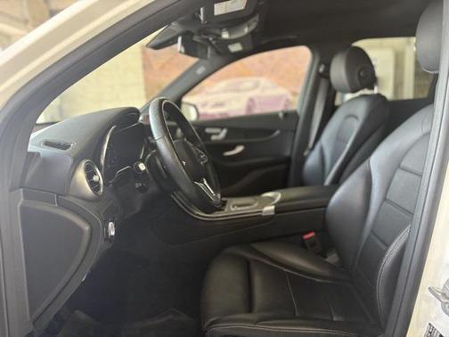 2021 Mercedes-Benz GLC 300 4MATIC